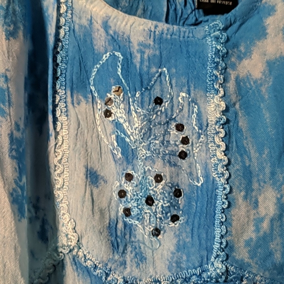 Coverup - Picture 2 of 6